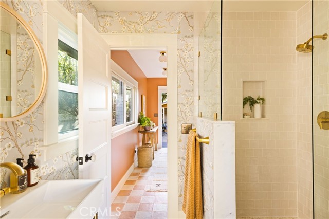 215 Branch Street, Los Angeles CA: https://media.crmls.org/medias/8a0b0f00-07b5-4444-9580-75578aa70ddf.jpg