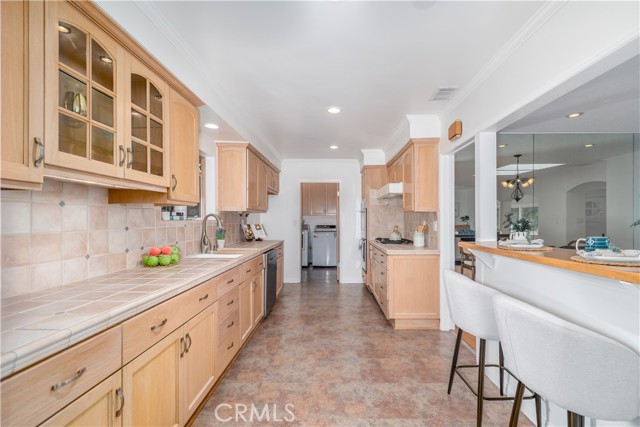 27120 Springcreek, Rancho Palos Verdes, California 90275, 3 Bedrooms Bedrooms, ,1 BathroomBathrooms,Residential,For Sale,Springcreek,PV26082761