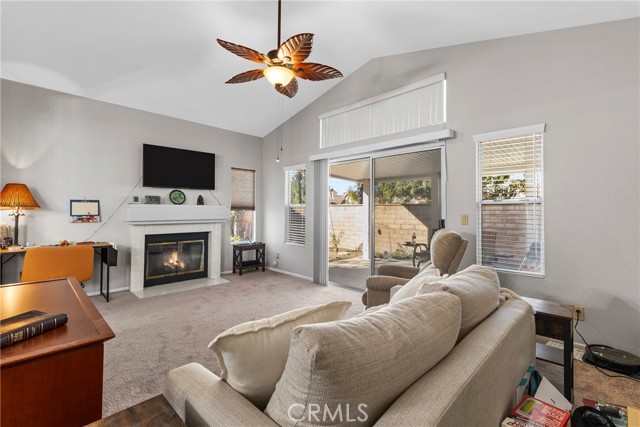 Detail Gallery Image 15 of 38 For 40395 via Malagas, Murrieta,  CA 92562 - 2 Beds | 2 Baths