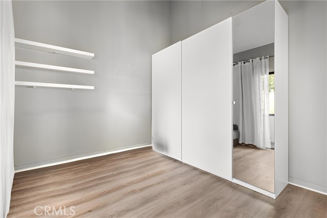 21730 Marylee Street, Woodland Hills CA: https://media.crmls.org/medias/8a0bf801-bb4e-40fa-8c54-fafd7fb7d75d.jpg