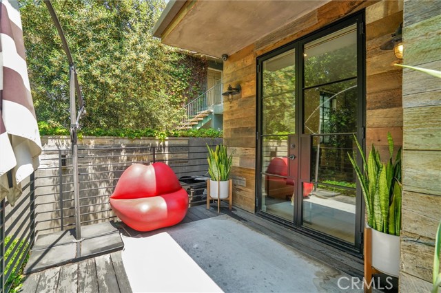 Detail Gallery Image 3 of 75 For 618 6th Ave, Venice,  CA 90291 - 4 Beds | 4 Baths