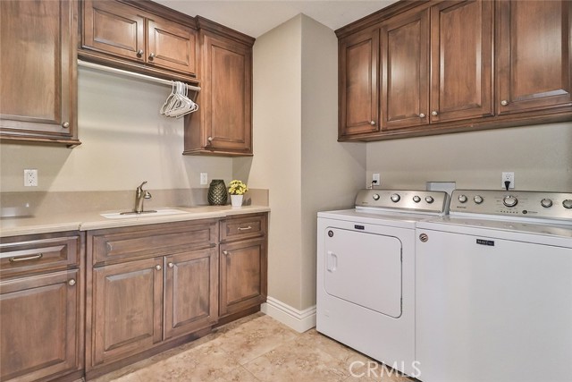 11583 Flowerwood Court, Moorpark CA: https://media.crmls.org/medias/8a0c34fc-aabb-49ce-97a2-0f58e93b5a78.jpg