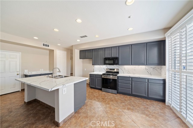 Detail Gallery Image 18 of 20 For 4792 Parkscape Dr, Riverside,  CA 92505 - 5 Beds | 4 Baths