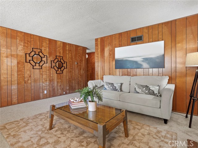 Detail Gallery Image 14 of 65 For 150 La Venta, Santa Barbara,  CA 93110 - 4 Beds | 2/1 Baths