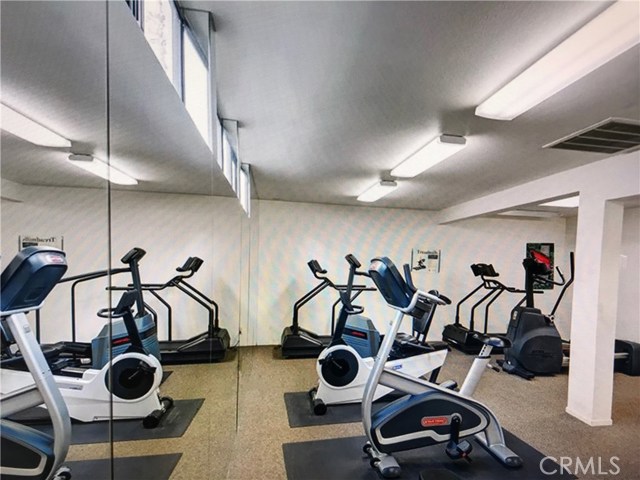 Image 34 for 500 Amado RD #420