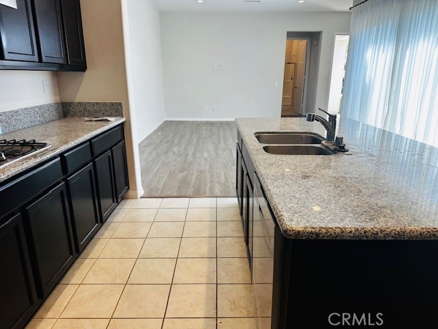 140 Spectacle, Irvine CA: https://media.crmls.org/medias/8a0e9650-eb43-4256-9b18-d23af6a32965.jpg