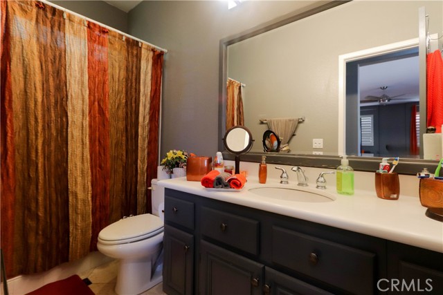 40203 Grenache Court, Murrieta CA: https://media.crmls.org/medias/8a0ee47e-04b2-4972-9628-472c5f2cc3e8.jpg