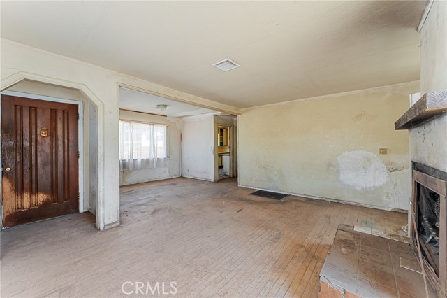 1393 Ward Way, Mentone CA: https://media.crmls.org/medias/8a0f5359-94ca-46da-b247-58546f43245a.jpg