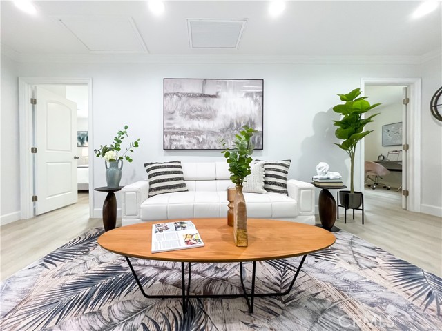 Detail Gallery Image 12 of 30 For 205 S Avenue 59, Los Angeles,  CA 90042 - 3 Beds | 3/1 Baths