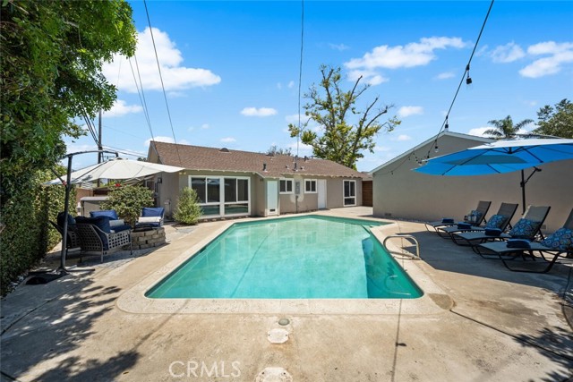 3272 Woodstock Road, Los Alamitos CA: https://media.crmls.org/medias/8a0fbfa8-0f48-4ddc-8674-e886d1af289f.jpg