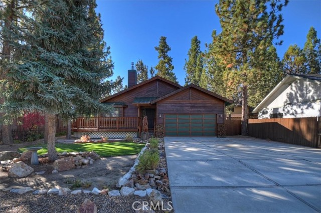 Detail Gallery Image 3 of 38 For 524 E Mountain View, Big Bear City,  CA 92314 - 3 Beds | 2 Baths