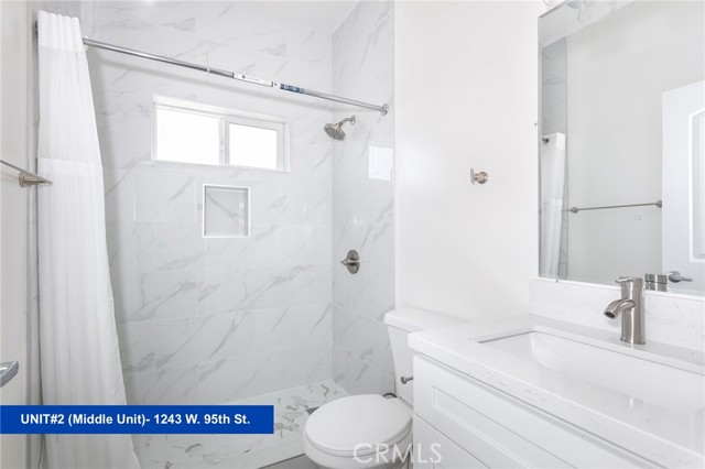 1241 W 95th Street, Los Angeles CA: https://media.crmls.org/medias/8a10152b-3d31-4318-876b-643975a315d4.jpg