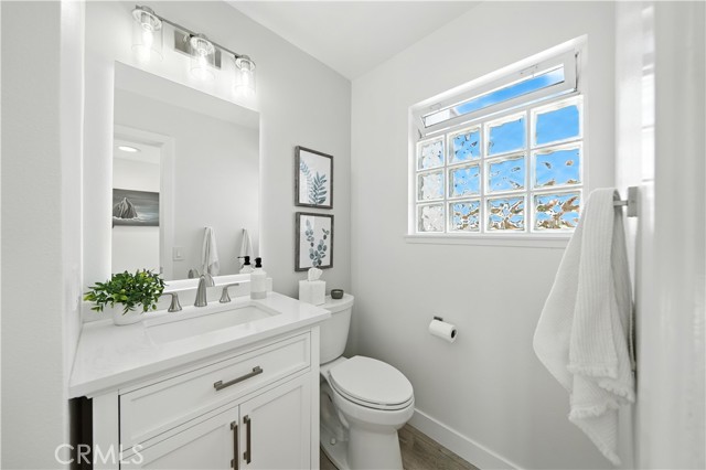717 Calle Perlino, San Clemente CA: https://media.crmls.org/medias/8a105fb8-f692-4070-8d3a-d97d87b8666b.jpg