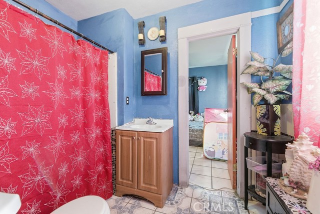 Detail Gallery Image 10 of 15 For 1147 Nadeau St, Los Angeles,  CA 90001 - 3 Beds | 2 Baths