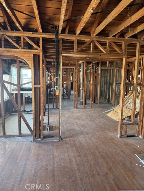 Detail Gallery Image 7 of 9 For 328 N Mariposa, Los Angeles,  CA 90004 - – Beds | – Baths