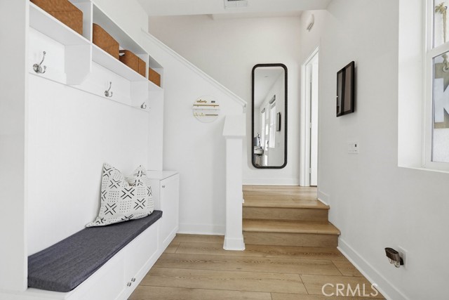 Detail Gallery Image 4 of 29 For 104 Restore, Irvine,  CA 92618 - 2 Beds | 2/1 Baths