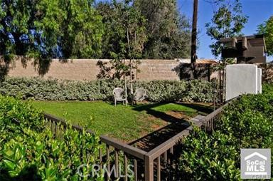 Detail Gallery Image 40 of 45 For 576 S Brea Bld, Brea,  CA 92821 - 2 Beds | 2/1 Baths