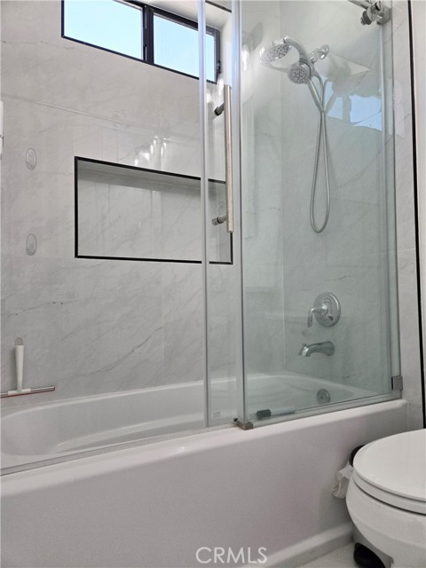 Detail Gallery Image 9 of 23 For 10457 Saint Anna Pl, Fountain Valley,  CA 92708 - 4 Beds | 4 Baths