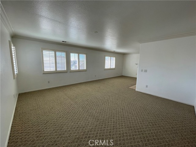 37000 Sabal Avenue, Palmdale CA: https://media.crmls.org/medias/8a115ef0-d56b-4bb3-95cd-c9f8e609f74b.jpg