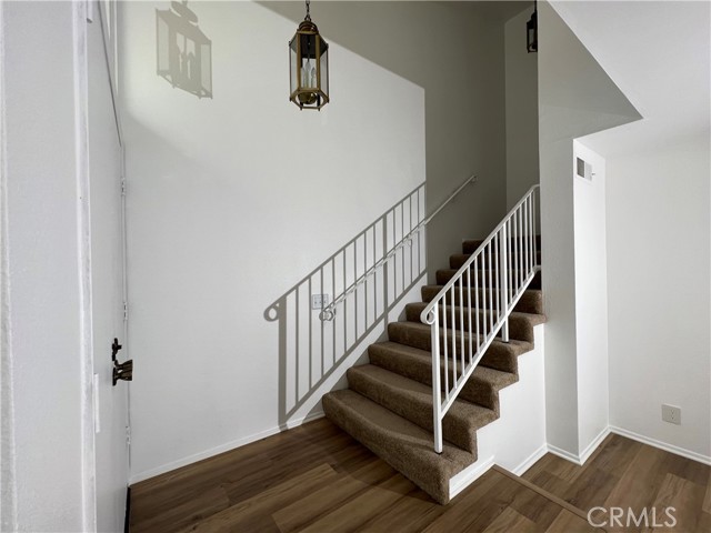Detail Gallery Image 14 of 24 For 2099 Wetstone Ct, Thousand Oaks,  CA 91362 - 3 Beds | 2/1 Baths