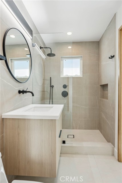 13218 Otsego Street, Sherman Oaks CA: https://media.crmls.org/medias/8a12977a-9222-468b-baae-a4341cd2b817.jpg
