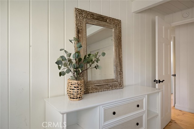 Detail Gallery Image 33 of 51 For 987 Tirol Ln, Lake Arrowhead,  CA 92352 - 3 Beds | 2 Baths