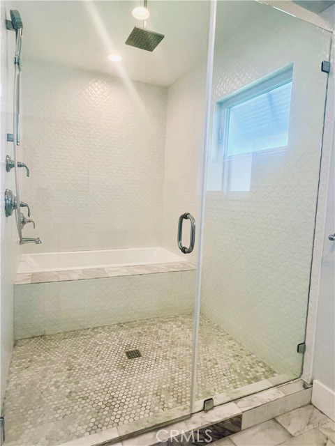 1856 9th Street, Manhattan Beach CA: https://media.crmls.org/medias/8a1339b9-b35b-4bed-8dbb-08f8155b8268.jpg