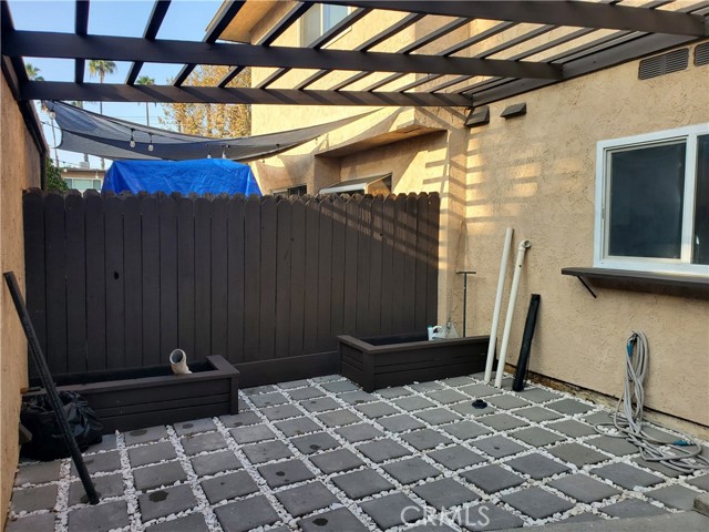 Detail Gallery Image 17 of 20 For 10654 White Oak, Riverside,  CA 92505 - 2 Beds | 1/1 Baths