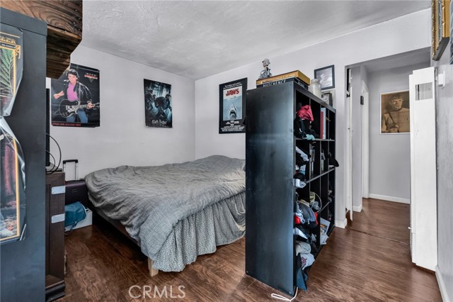 2660 Newell Street, County - Los Angeles CA: https://media.crmls.org/medias/8a138654-6903-47df-8cac-85091933827d.jpg