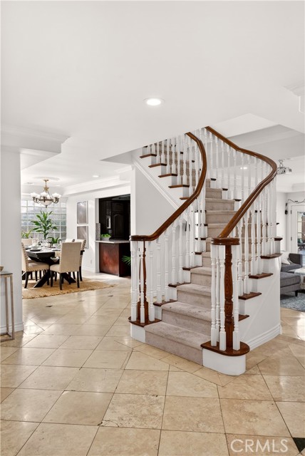 Detail Gallery Image 11 of 60 For 4115 Laurelgrove Ave, Studio City,  CA 91604 - 5 Beds | 3/1 Baths