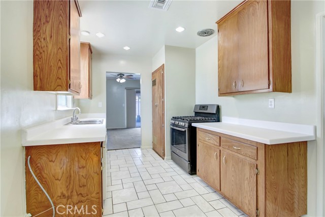 Detail Gallery Image 9 of 25 For 1353 Monte Verde Ave, Upland,  CA 91786 - 3 Beds | 2 Baths