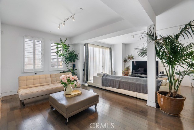 Detail Gallery Image 4 of 25 For 1817 Prosser Ave #503,  Los Angeles,  CA 90025 - 2 Beds | 2 Baths