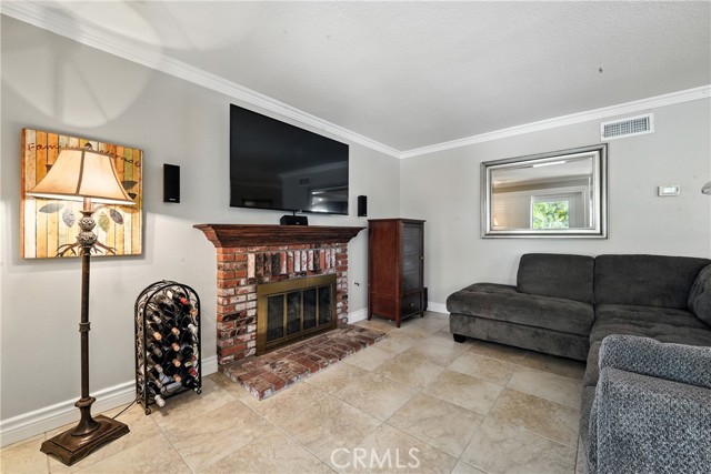 3581 Hillsdale Ranch Road, Chino Hills CA: https://media.crmls.org/medias/8a151c06-a410-4a70-923a-a02963355c1e.jpg
