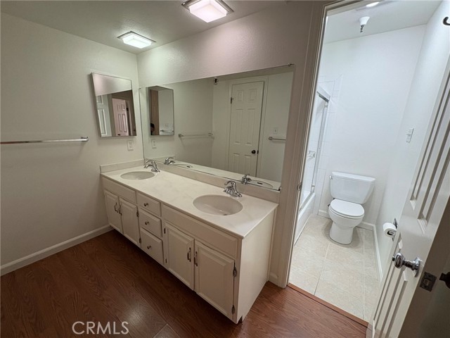 Detail Gallery Image 15 of 21 For 735 El Camino Real #102,  Burlingame,  CA 94010 - 2 Beds | 1 Baths