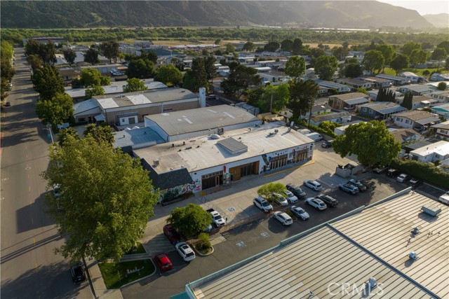 355 Glennora Way, Buellton CA: https://media.crmls.org/medias/8a16036f-6a6a-4bac-99f1-28a4d93be2c8.jpg