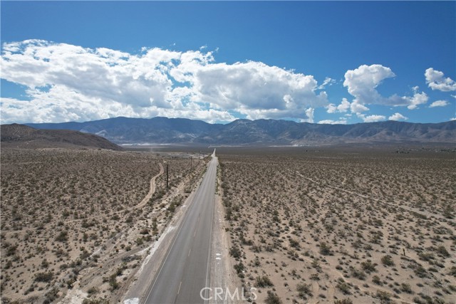 769 Meridian Road, Lucerne Valley CA: https://media.crmls.org/medias/8a1629a0-2032-4567-ba38-b832f1a05fa1.jpg