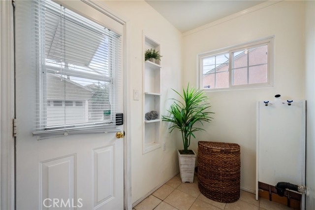 Detail Gallery Image 18 of 31 For 2418 Del Amo Bld, Lakewood,  CA 90712 - 3 Beds | 1 Baths