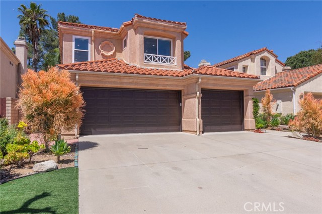 15535 Mallory Court, Moorpark CA: https://media.crmls.org/medias/8a169aa6-27e2-4f40-b184-59c5724d370b.jpg