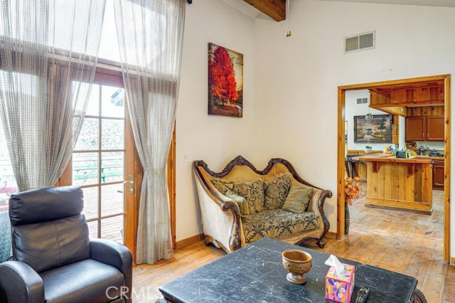 Image 6 of 43 For 2216 St Bernard