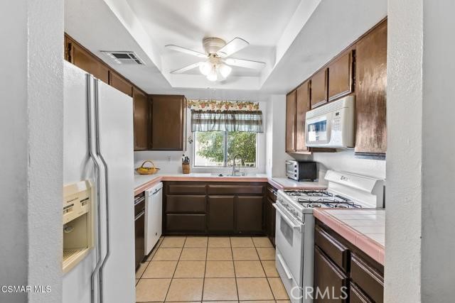 Detail Gallery Image 11 of 30 For 3354 Darby St #419,  Simi Valley,  CA 93063 - 2 Beds | 2 Baths