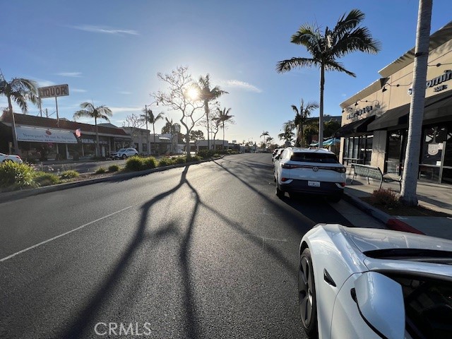 Detail Gallery Image 62 of 67 For 608 Heliotrope, Corona Del Mar,  CA 92625 - 4 Beds | 4 Baths