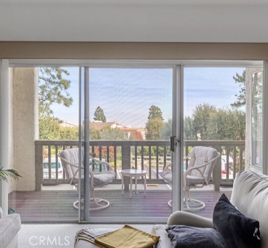 121 Cottonwood Circle, Rolling Hills Estates, California 90274, 2 Bedrooms Bedrooms, ,3 BathroomsBathrooms,Residential,Sold,Cottonwood,SB21267229