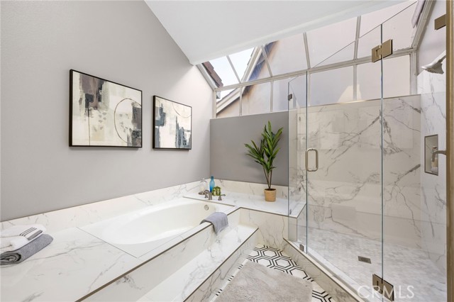 Detail Gallery Image 35 of 44 For 6230 Napoli Ct, Long Beach,  CA 90803 - 4 Beds | 4 Baths