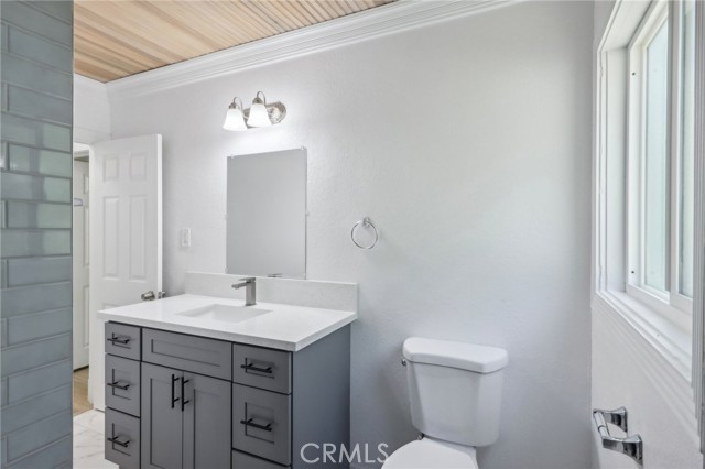 Detail Gallery Image 16 of 61 For 854 Bergschrund Dr, Crestline,  CA 92325 - 4 Beds | 2 Baths