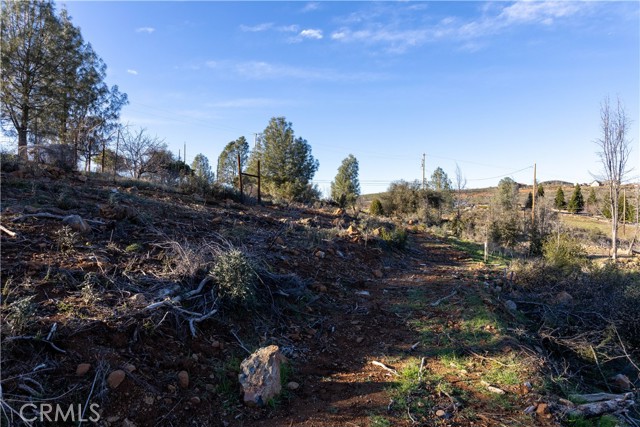 21541 Yankee Valley Road, Hidden Valley Lake CA: https://media.crmls.org/medias/8a18bb75-998c-44cf-abb1-88827b42ec3d.jpg