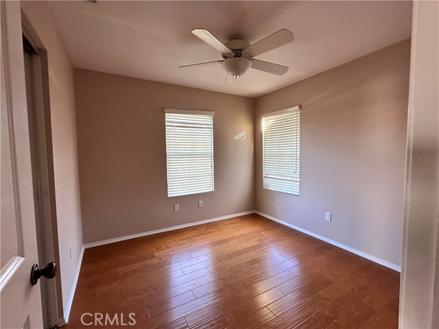 Detail Gallery Image 14 of 28 For 23327 Clearwater, Valencia,  CA 91355 - 4 Beds | 3 Baths