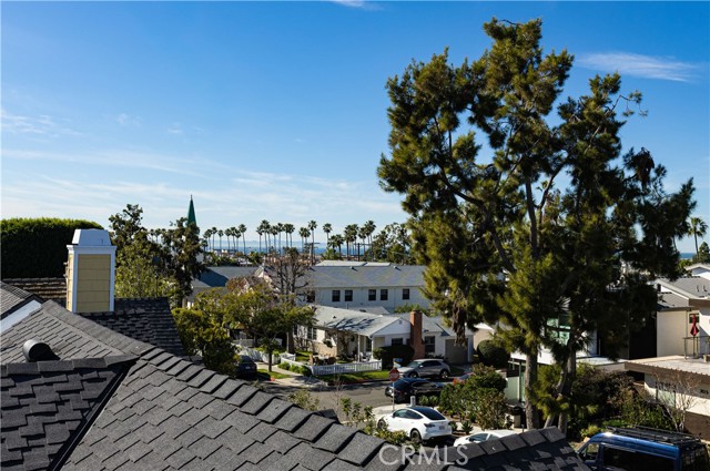 Detail Gallery Image 42 of 42 For 708 Heliotrope, Corona Del Mar,  CA 92625 - 3 Beds | 3 Baths