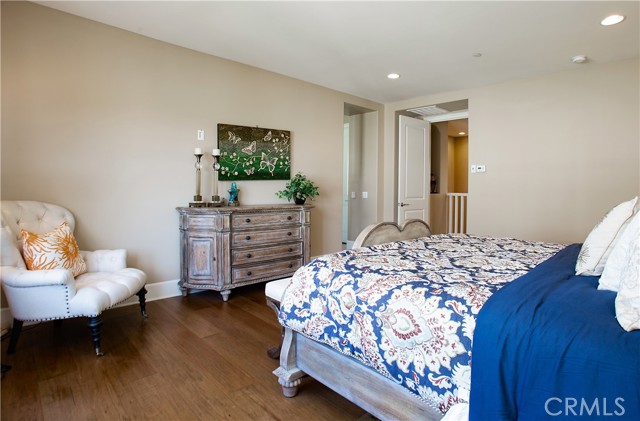 Detail Gallery Image 11 of 35 For 4731 Oceanridge Dr, Huntington Beach,  CA 92649 - 5 Beds | 6/1 Baths