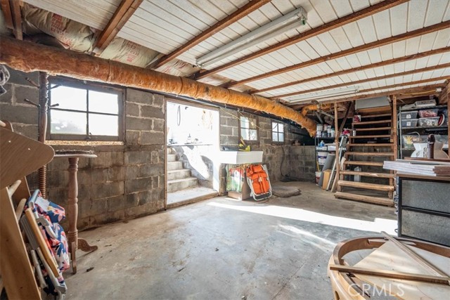 8791 Fox Street, Los Molinos CA: https://media.crmls.org/medias/8a1b2a93-10a9-429e-a58e-bedc77d22f15.jpg