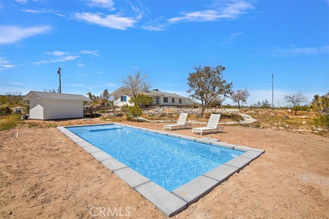 Detail Gallery Image 11 of 27 For 130 Delgada Ave, Yucca Valley,  CA 92284 - 3 Beds | 2 Baths